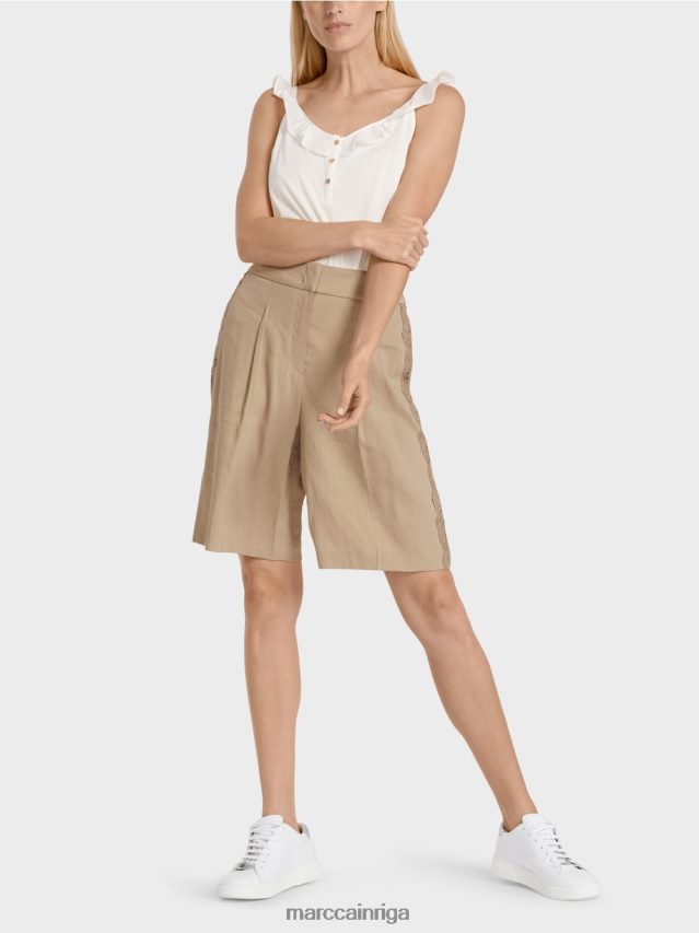 apģērbs dziļas smiltis VRBHXD636 Marc Cain šorti ar mežģīņu bizi