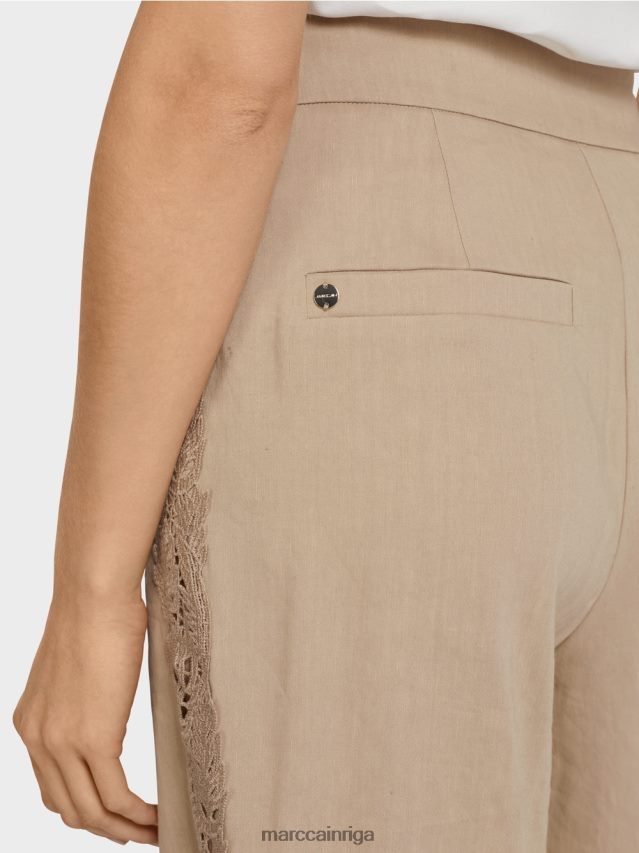 apģērbs dziļas smiltis VRBHXD636 Marc Cain šorti ar mežģīņu bizi