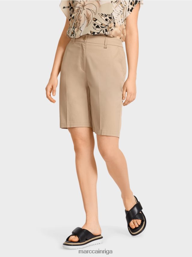 apģērbs dziļas smiltis VRBHXD658 Marc Cain smalki šorti sievišķīgā piegriezumā
