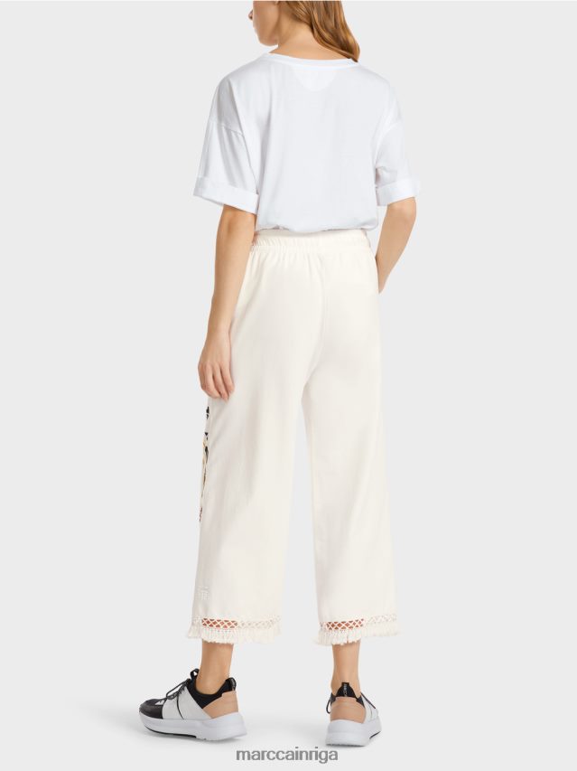 apģērbs gandrīz balts VRBHXD618 Marc Cain bikses ar mežģīnēm un apdruku