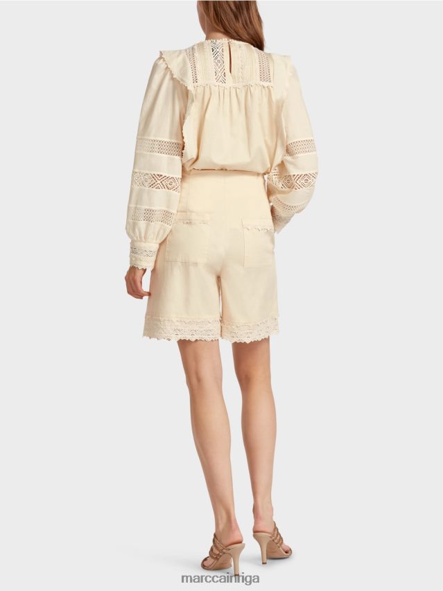 apģērbs krēms VRBHXD615 Marc Cain šorti ar mežģīņu apakšmalu