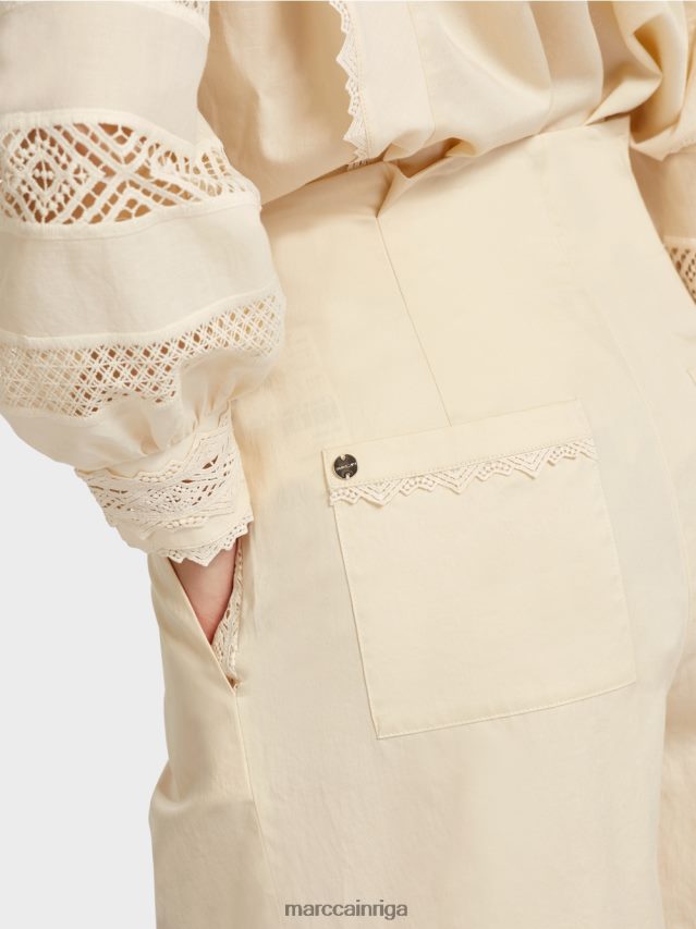 apģērbs krēms VRBHXD615 Marc Cain šorti ar mežģīņu apakšmalu