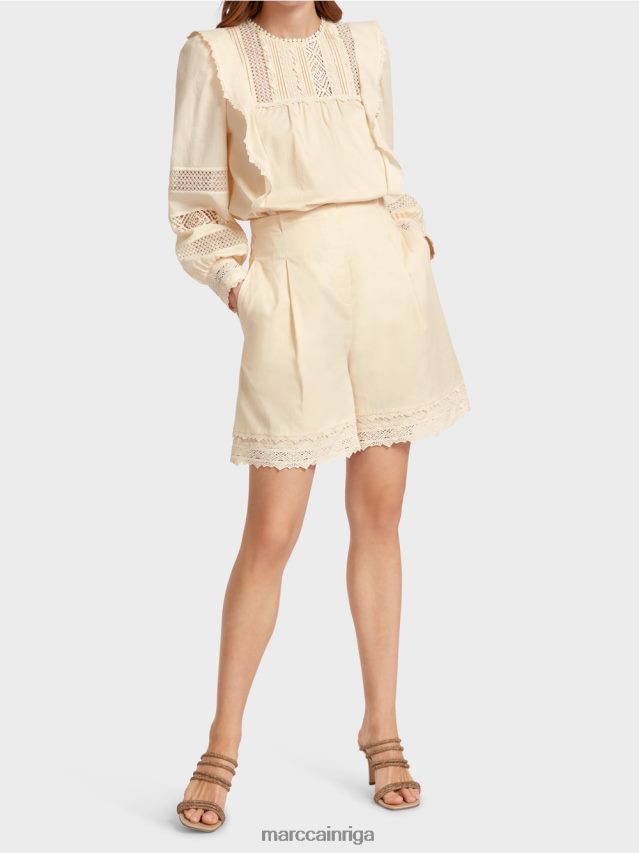 apģērbs krēms VRBHXD615 Marc Cain šorti ar mežģīņu apakšmalu