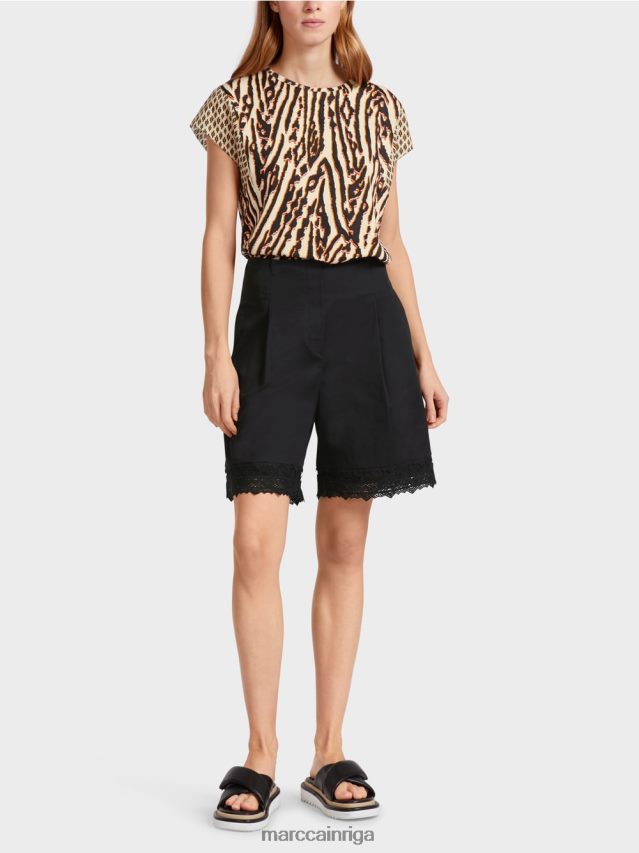 apģērbs melns VRBHXD607 Marc Cain šorti ar mežģīņu apakšmalu