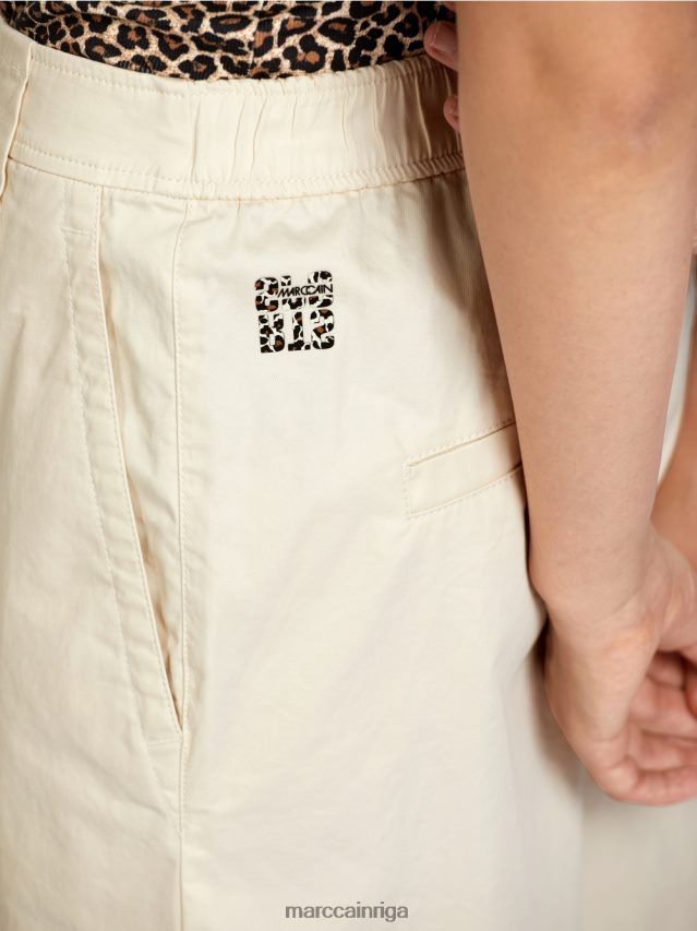 apģērbs pūderkrēms VRBHXD704 Marc Cain \"pārdomāt kopā\" ​​šorti