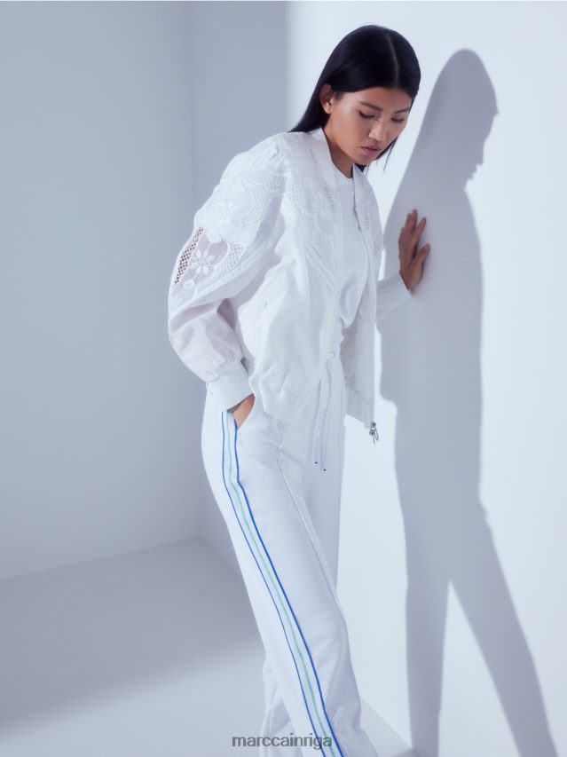 apģērbs balts VRBHXD940 Marc Cain t-krekls ar diagonālu sānu šuvi