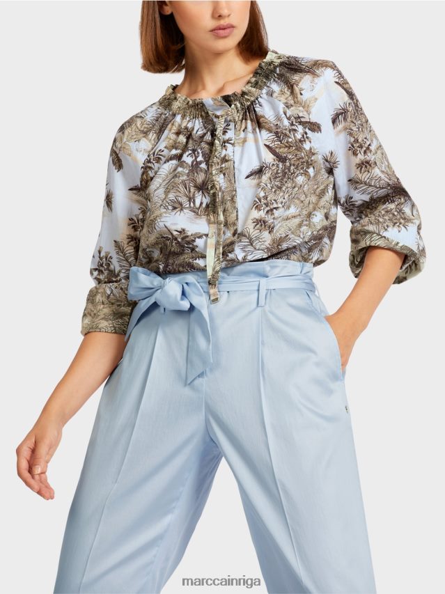 apģērbs gaiši pūderzils VRBHXD963 Marc Cain raglāna blūze ar plaukstas motīvu