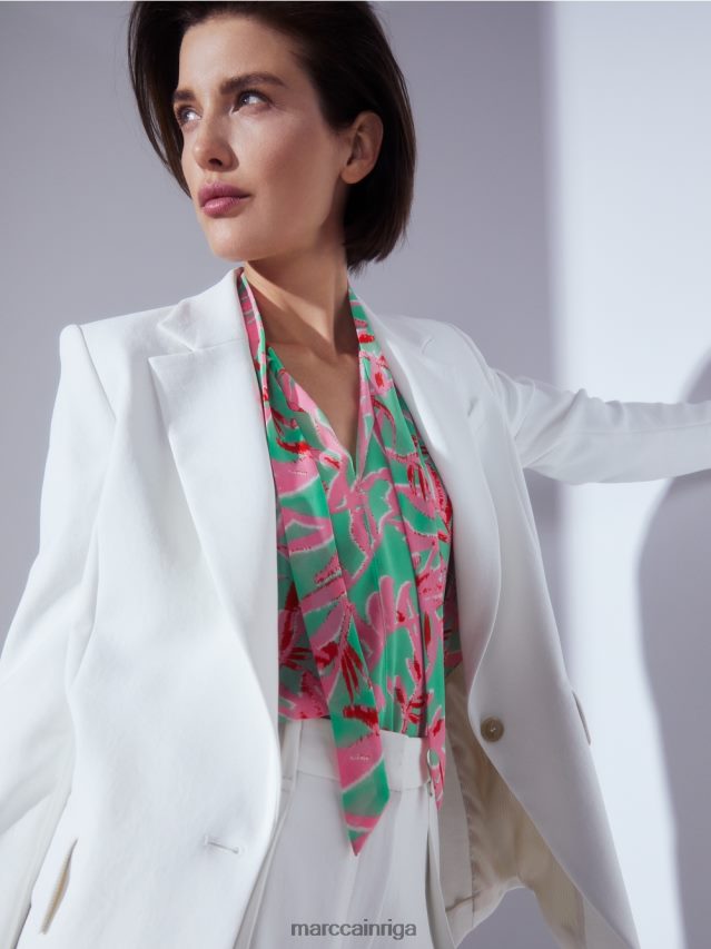 apģērbs gaišs skuķis VRBHXD972 Marc Cain volānveida blūze ar ziedu apdruku