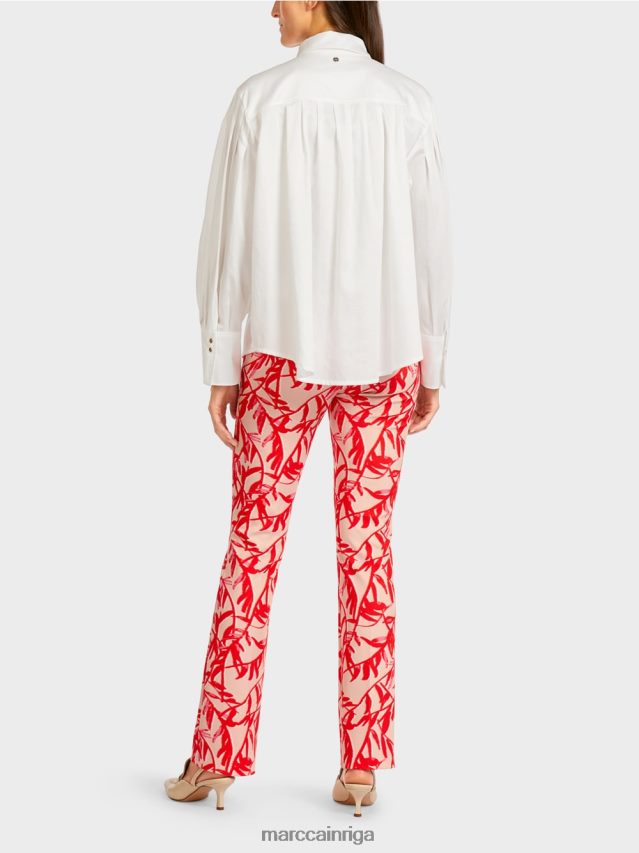 apģērbs gandrīz balts VRBHXD957 Marc Cain blūze ar plecu jūgu un krokām