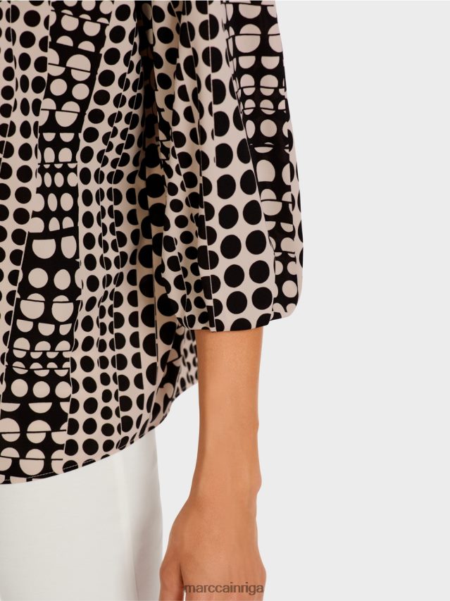 apģērbs melns VRBHXD1013 Marc Cain blūzes stila tops ar v veida izgriezumu