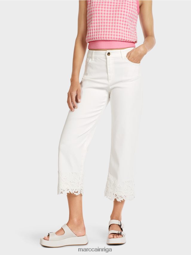 apģērbs gandrīz balts VRBHXD807 Marc Cain \"pārdomājiet kopā\" ​​dekoratīvās apakšmalas džinsus