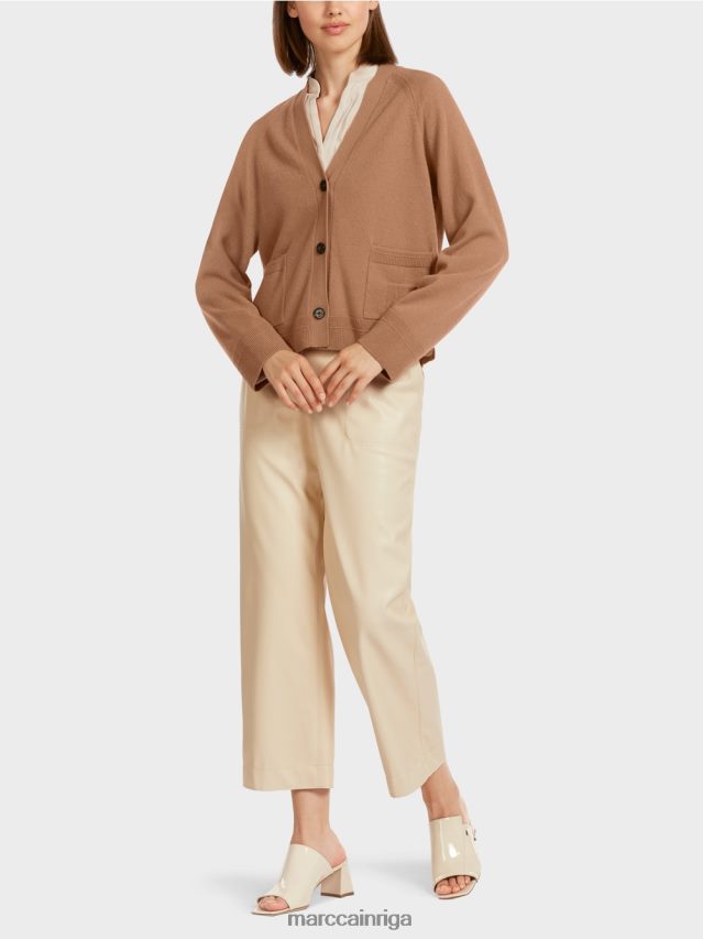 apģērbs kamielis VRBHXD437 Marc Cain elegants jaciņš ar šķēlumiem sānos