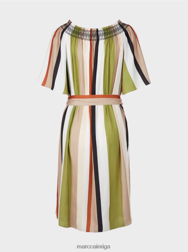 apģērbs dziļi olīvzaļa VRBHXD87 Marc Cain reglāna kleita ar vertikālām svītrām