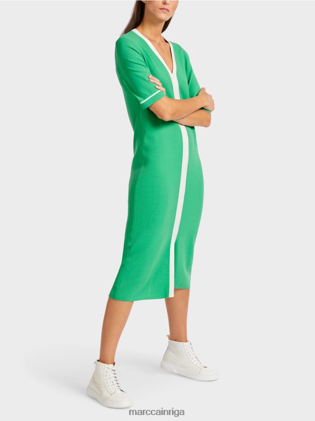 apģērbs gaišs skuķis VRBHXD109 Marc Cain \"pārdomāt kopā\" ​​trikotāžas kleita