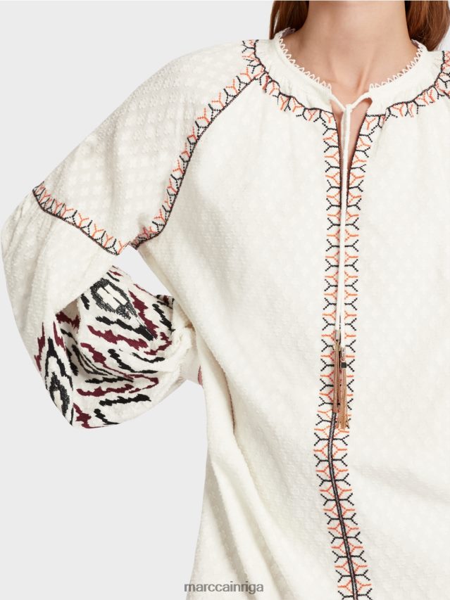 apģērbs gandrīz balts VRBHXD58 Marc Cain gara izšūta kleita