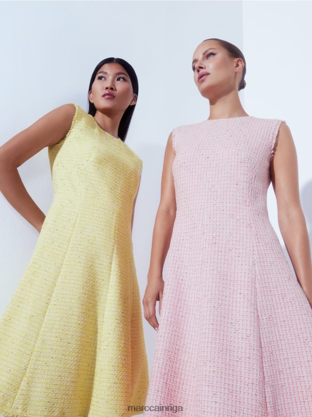 apģērbs maigi rozā VRBHXD79 Marc Cain kleita bez piedurknēm ar paneļa svārkiem