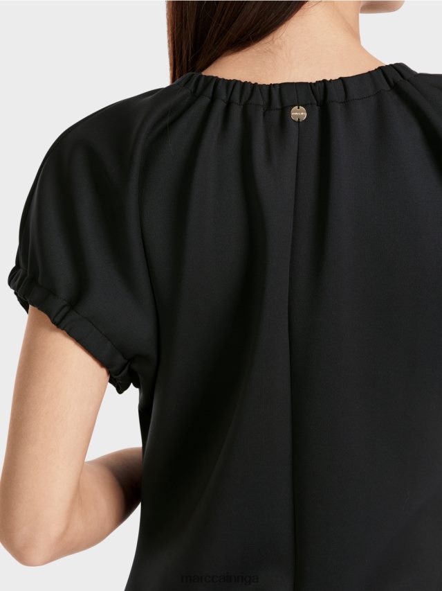 apģērbs melns VRBHXD34 Marc Cain pieguļoša kleita ar v veida kakla izgriezumu