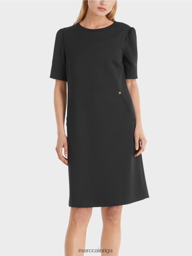 apģērbs melns VRBHXD42 Marc Cain kleita ar akcentētu plecu