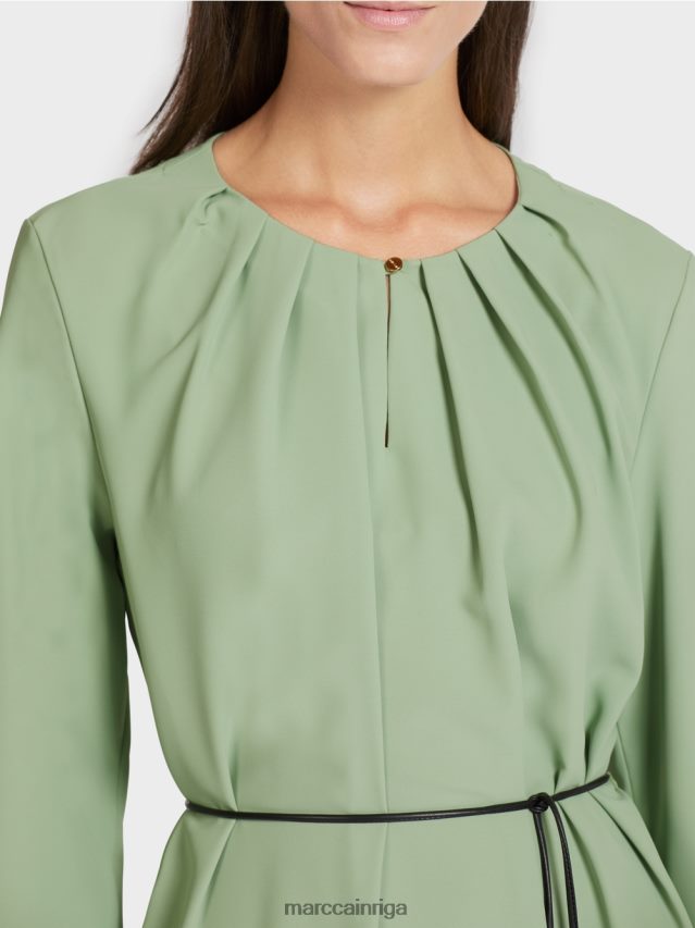 apģērbs pulveris piparmētra VRBHXD132 Marc Cain eleganta kleita retro stilā