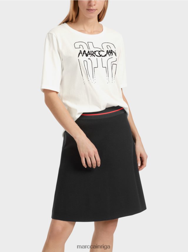 apģērbs gandrīz balts VRBHXD1265 Marc Cain t-krekls ar aplikāciju