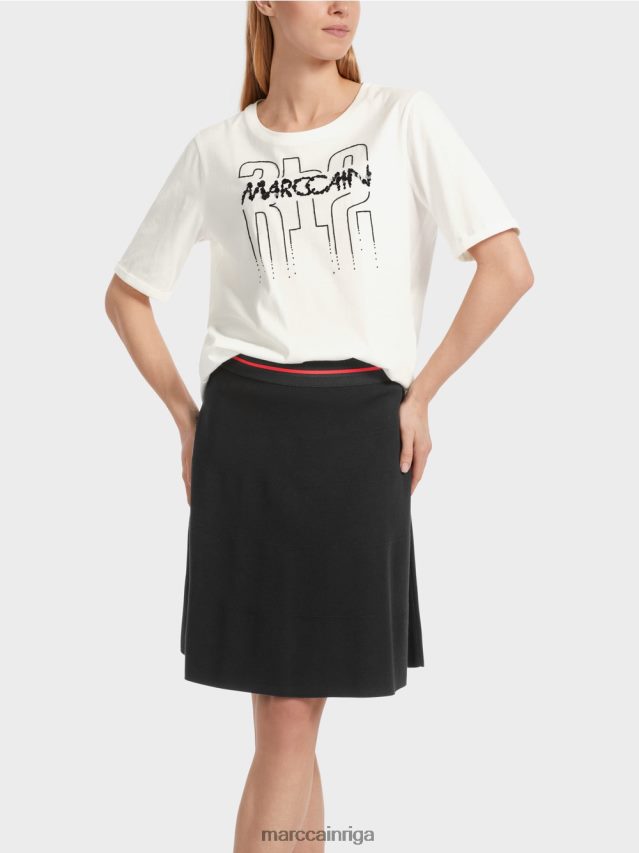 apģērbs gandrīz balts VRBHXD1265 Marc Cain t-krekls ar aplikāciju