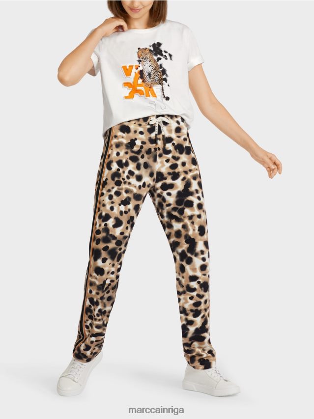 apģērbs gandrīz balts VRBHXD1431 Marc Cain t-krekls ar leoparda un burtu apdruku