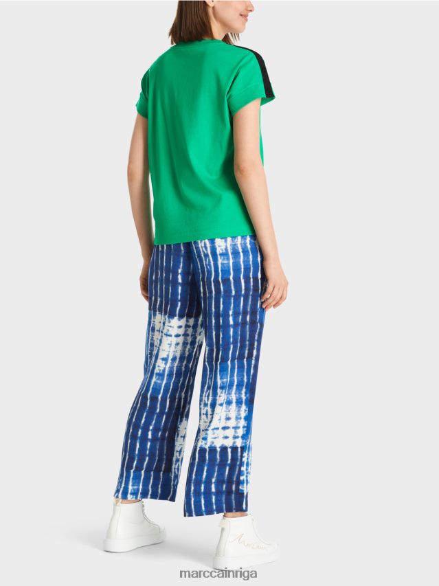 apģērbs spilgta bazilika lapa VRBHXD1358 Marc Cain t-krekls ar plecu pogu