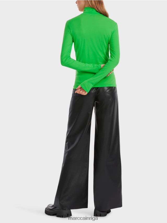 apģērbs tumši ābolu zaļš VRBHXD1253 Marc Cain t-krekls ar izliektu kakla izgriezumu