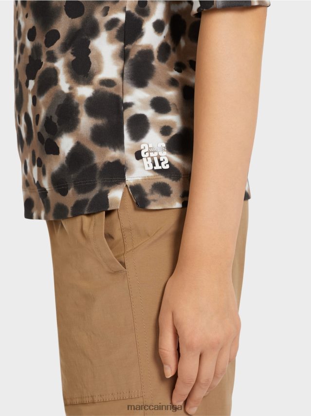 apģērbs viegla kafija VRBHXD1432 Marc Cain rievotu t-kreklu ar leoparda dizainu