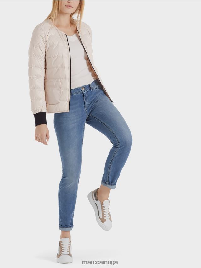 apģērbs mandeļu zieds VRBHXD302 Marc Cain polsterēta āra jaka