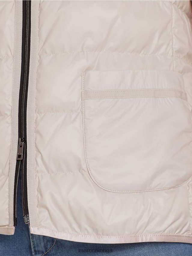 apģērbs mandeļu zieds VRBHXD302 Marc Cain polsterēta āra jaka