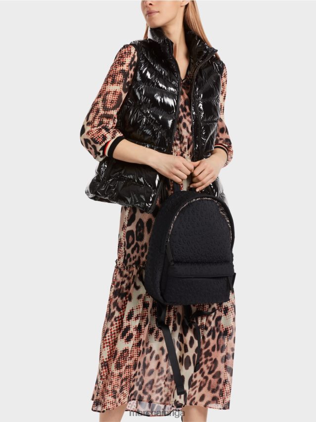 apģērbs melns VRBHXD237 Marc Cain stepēta veste ar 3 m biezumu