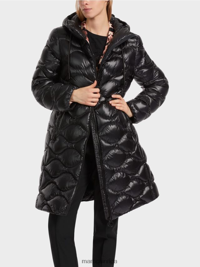 apģērbs melns VRBHXD245 Marc Cain stepēts \"pārdomāt kopā\" ​​mētelis