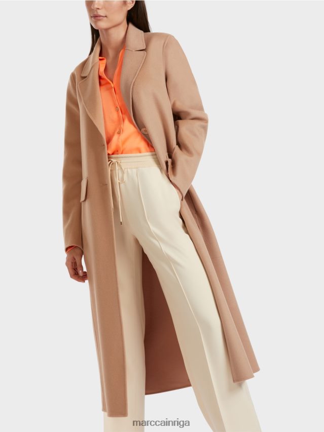 apģērbs spilgts īriss VRBHXD250 Marc Cain elegants vilnas mētelis