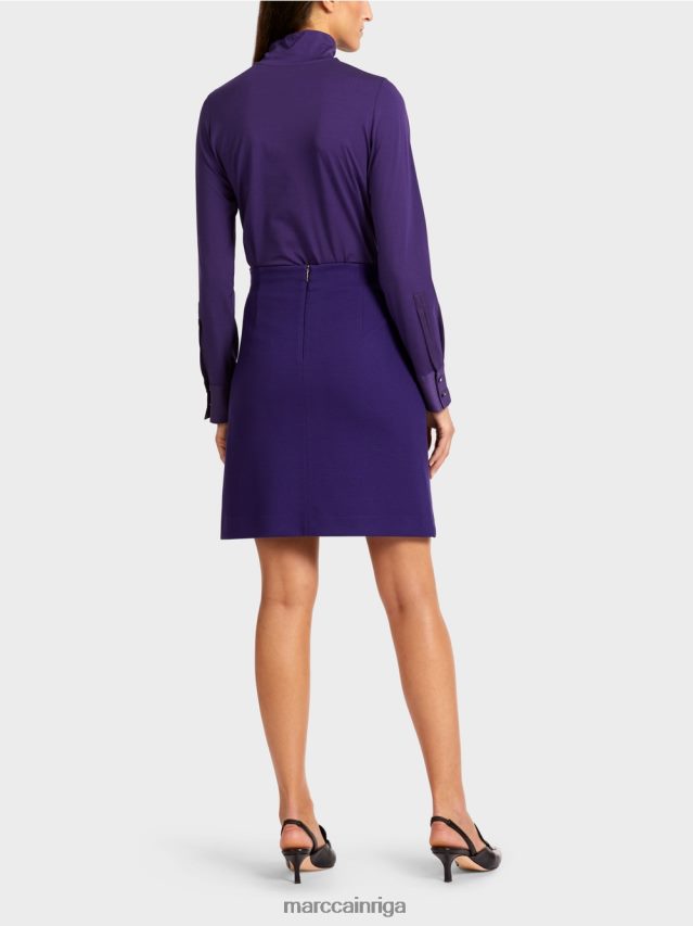 apģērbs karaliski violets VRBHXD514 Marc Cain pieguļoši svārki ar dekoratīvu mc ķēdīti