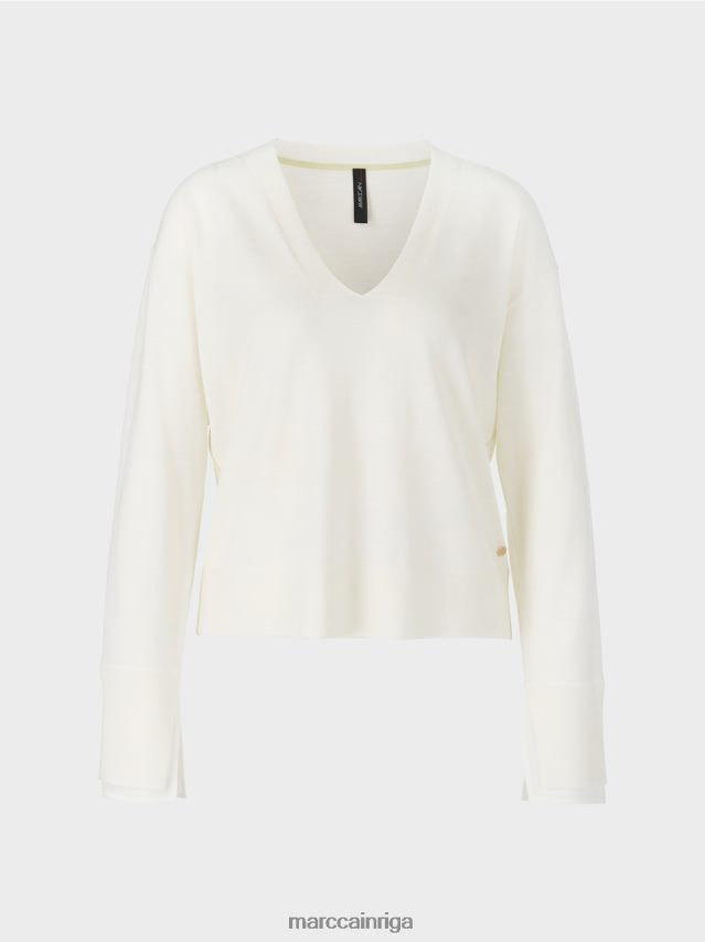 apģērbs gandrīz balts VRBHXD1158 Marc Cain smalks trikotāžas džemperis ar v veida kakla izgriezumu