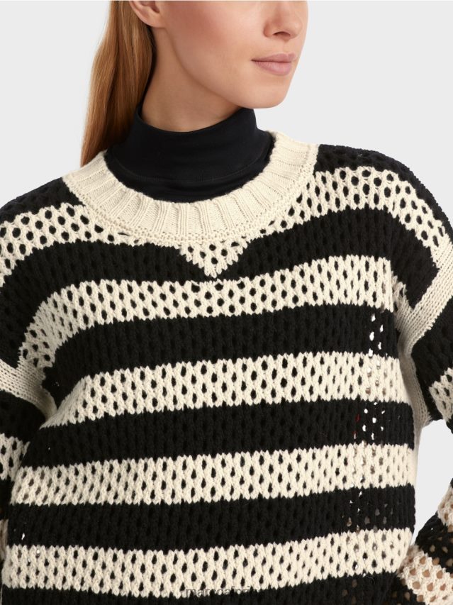 apģērbs melnais/mandeļu piens VRBHXD1055 Marc Cain \"pārdomāt kopā\" ​​džemperis