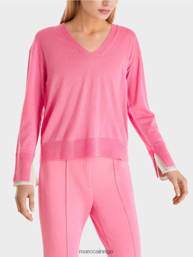 apģērbs spilgti rozā VRBHXD1166 Marc Cain smalks trikotāžas džemperis ar v veida kakla izgriezumu