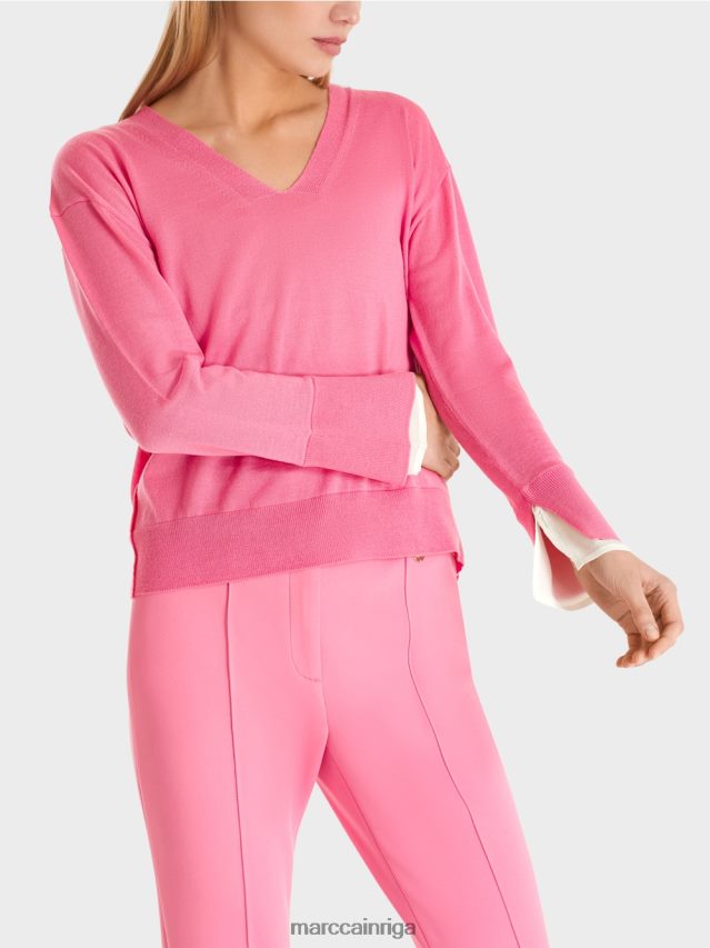 apģērbs spilgti rozā VRBHXD1166 Marc Cain smalks trikotāžas džemperis ar v veida kakla izgriezumu