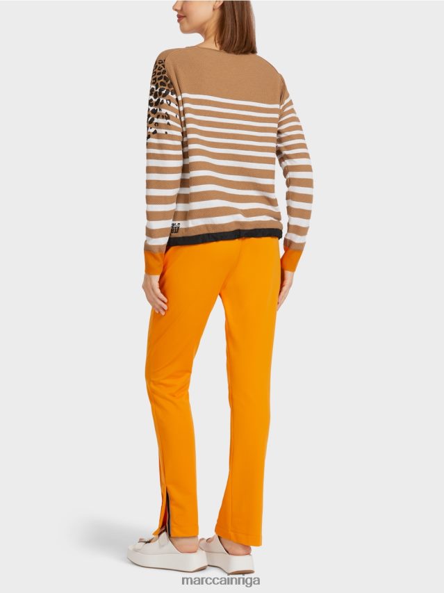 apģērbs viegla kafija VRBHXD1181 Marc Cain svītrains džemperis \"adīts Vācijā\"