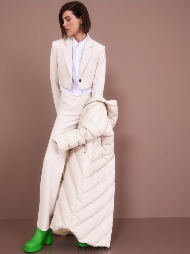 apģērbs dūmi VRBHXD150 Marc Cain mūsdienīgs īss žakete