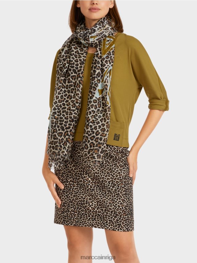 piederums pūderkrēms VRBHXD1733 Marc Cain šalle ar leoparda apdruku un uzrakstiem