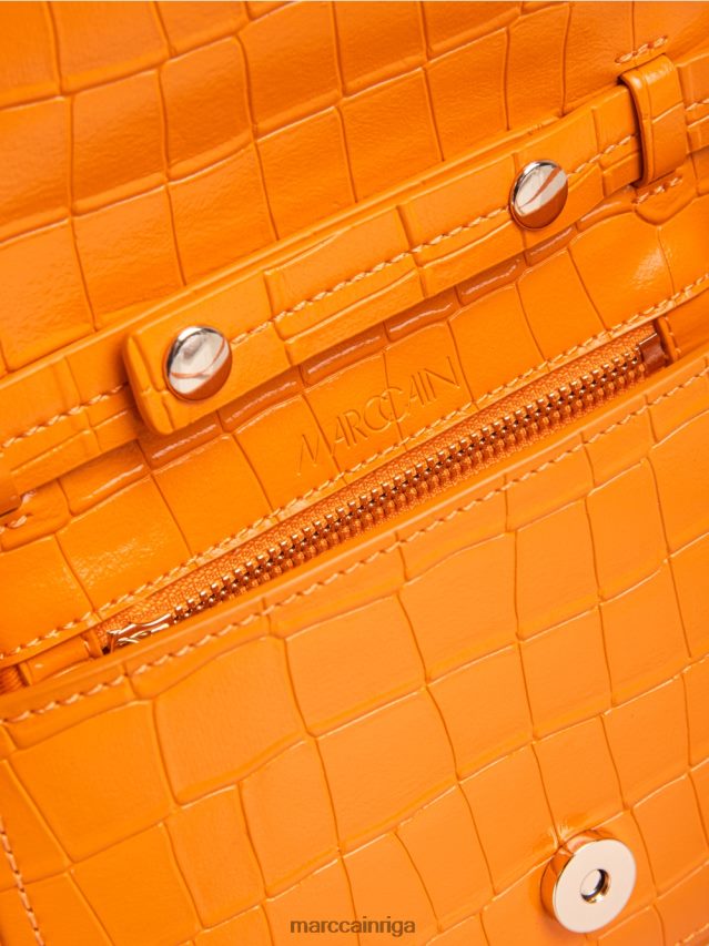 piederums dzidrs oranžs VRBHXD1544 Marc Cain plecu soma ar dekoratīvu gredzenu